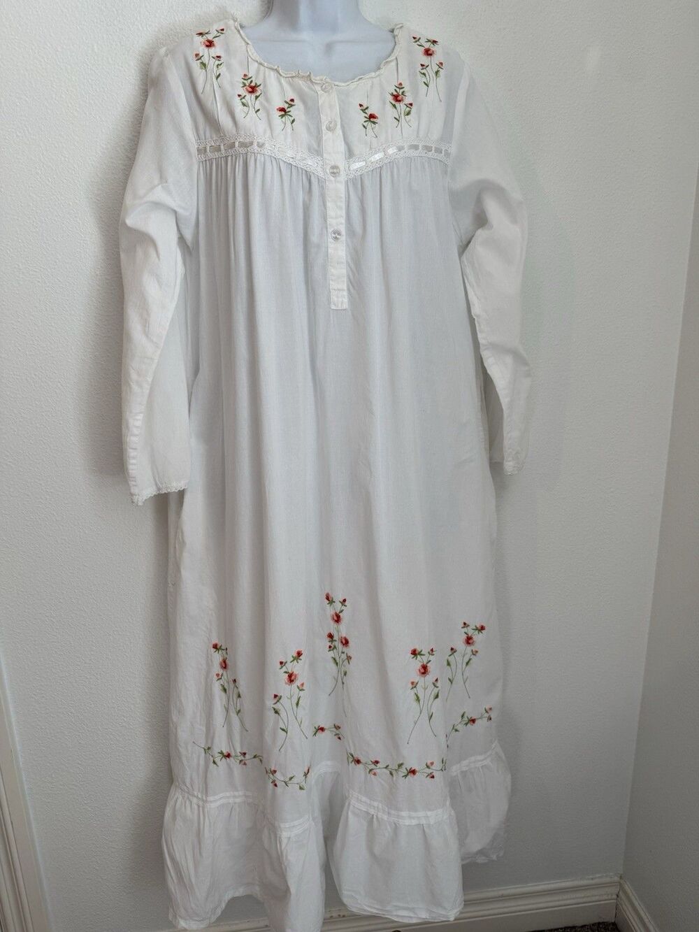 La Cera White Cotton Floral Embroidered Long Sleeve Maxi Nightgown M Cottage